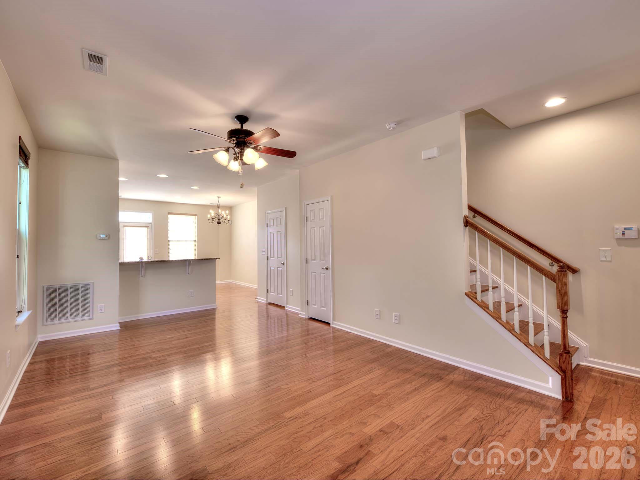 6944 Colonial Garden Drive