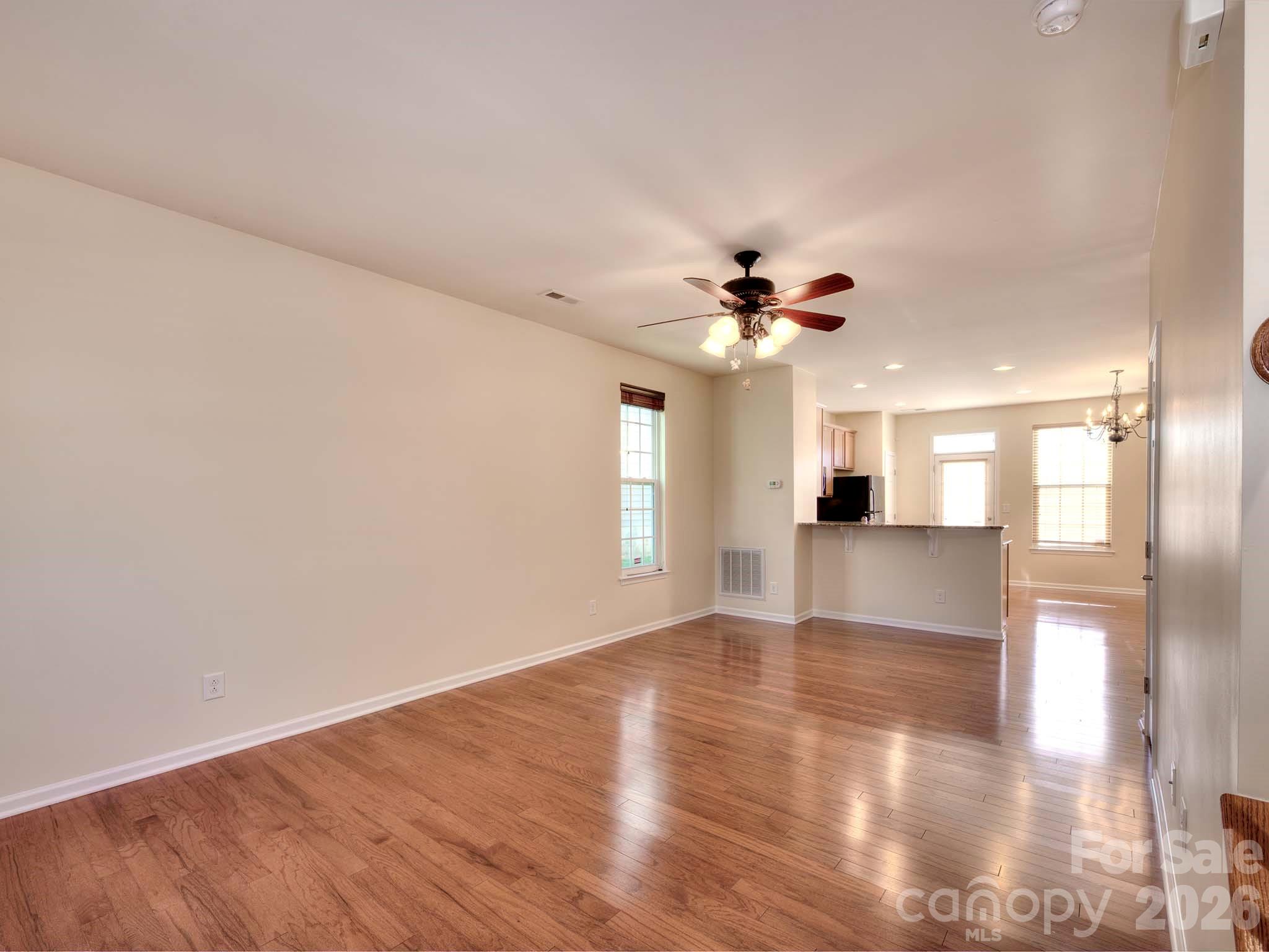 6944 Colonial Garden Drive