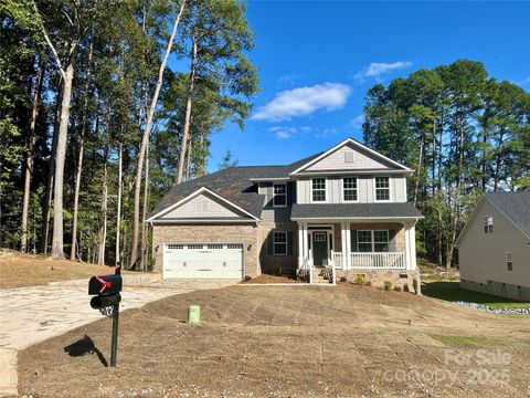 Photo of 2909 Waterford Lane #35 A, Albemarle, NC 28001 (MLS # 4314200)