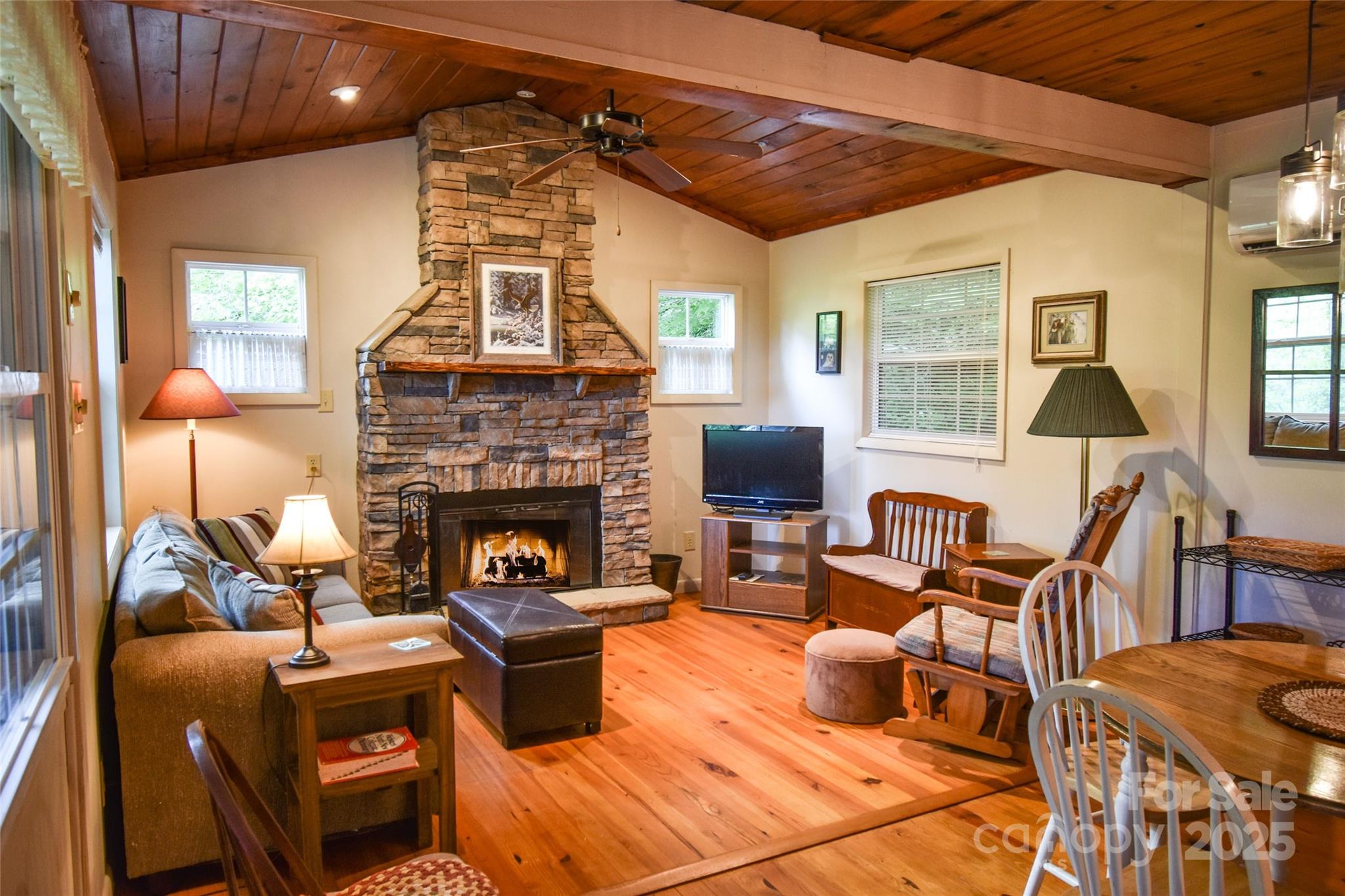 Bear Cove - Residential