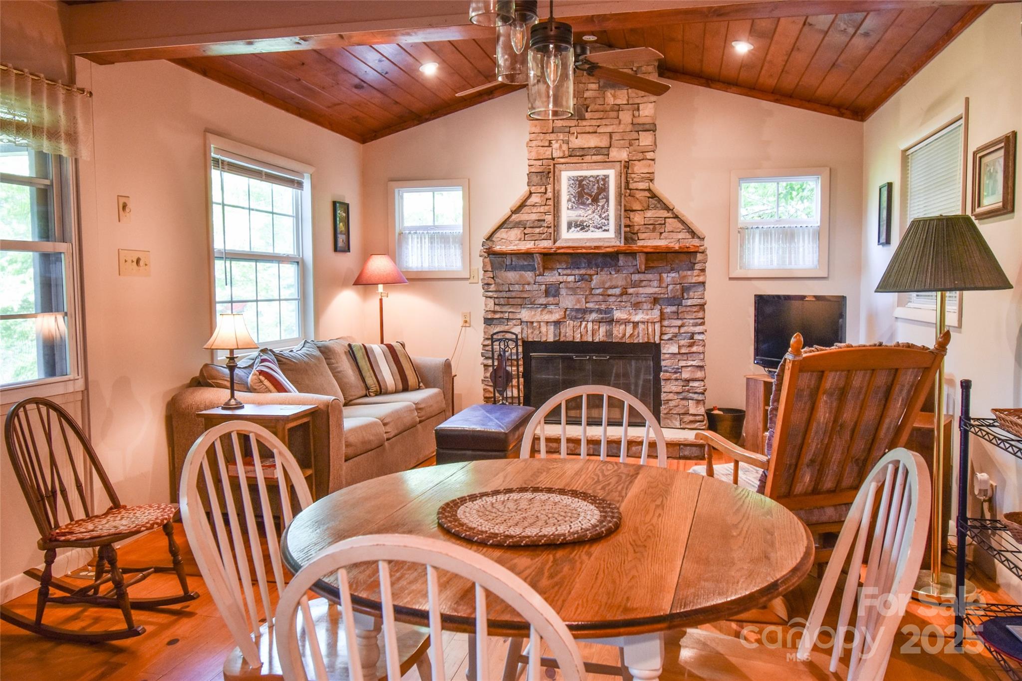 Bear Cove - Residential