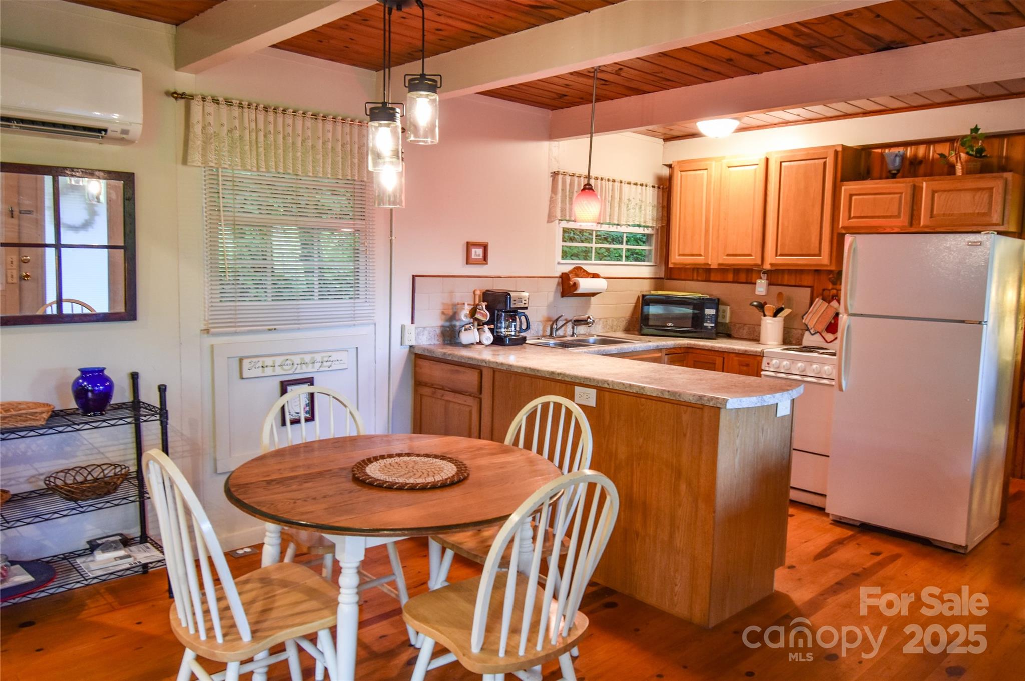 Bear Cove - Residential