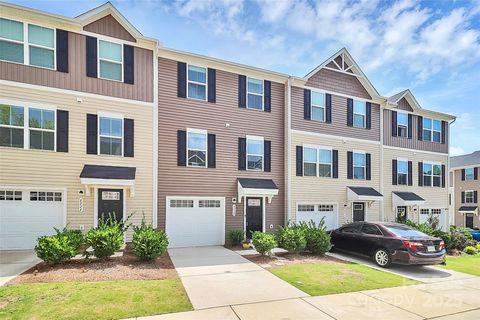 6320 Cutwater Circle Charlotte NC 28269