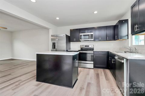 Photo of 6320 Cutwater Circle, Charlotte, NC 28269 (MLS # 4282599)