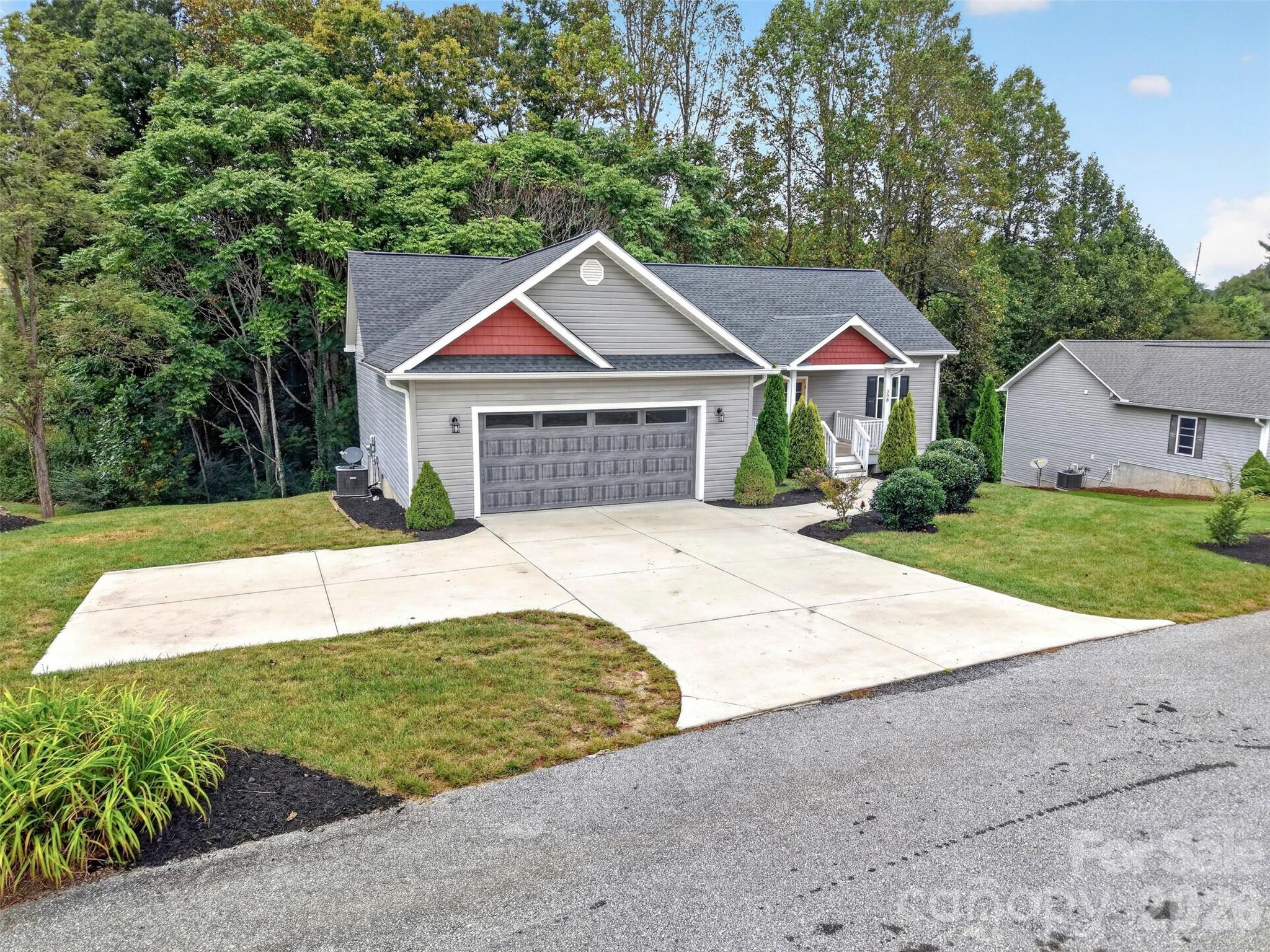 308 Beck Creek Circle