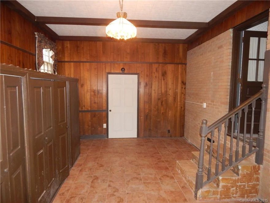 Very nice well maintained 3br/2ba home in a great location! This is a all brick ranch with tons of potential. The home features a large sunroom looking over a peaceful fenced -in back yard. Original hardwood floors were recently sanded and re stained, new paint and vinyl in some rooms. All appliances will stay. Close to I-77.