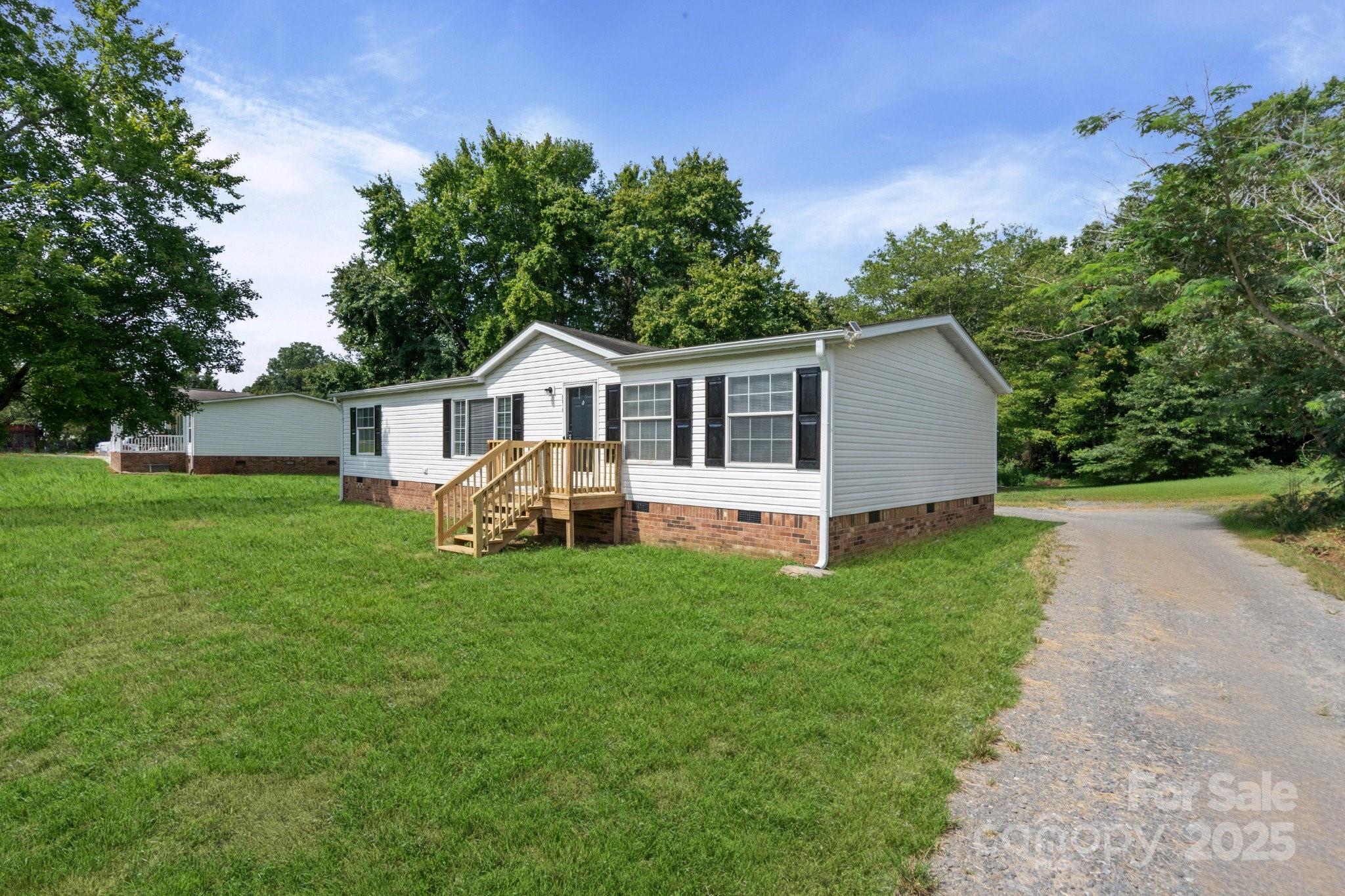 5810 NC Highway 66 Highway S