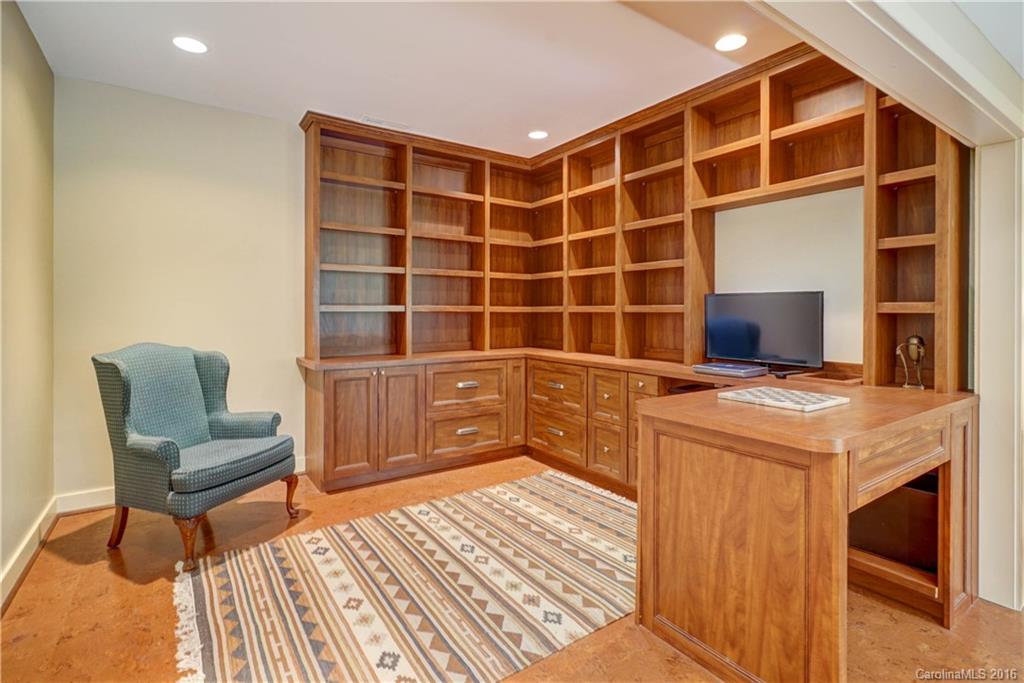 Cabin Woods - Residential