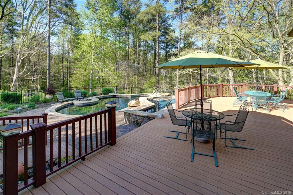 Cabin Woods - Residential