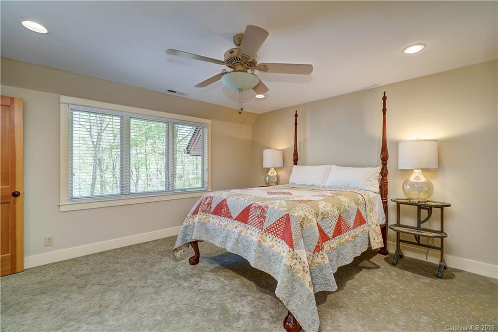 Cabin Woods - Residential