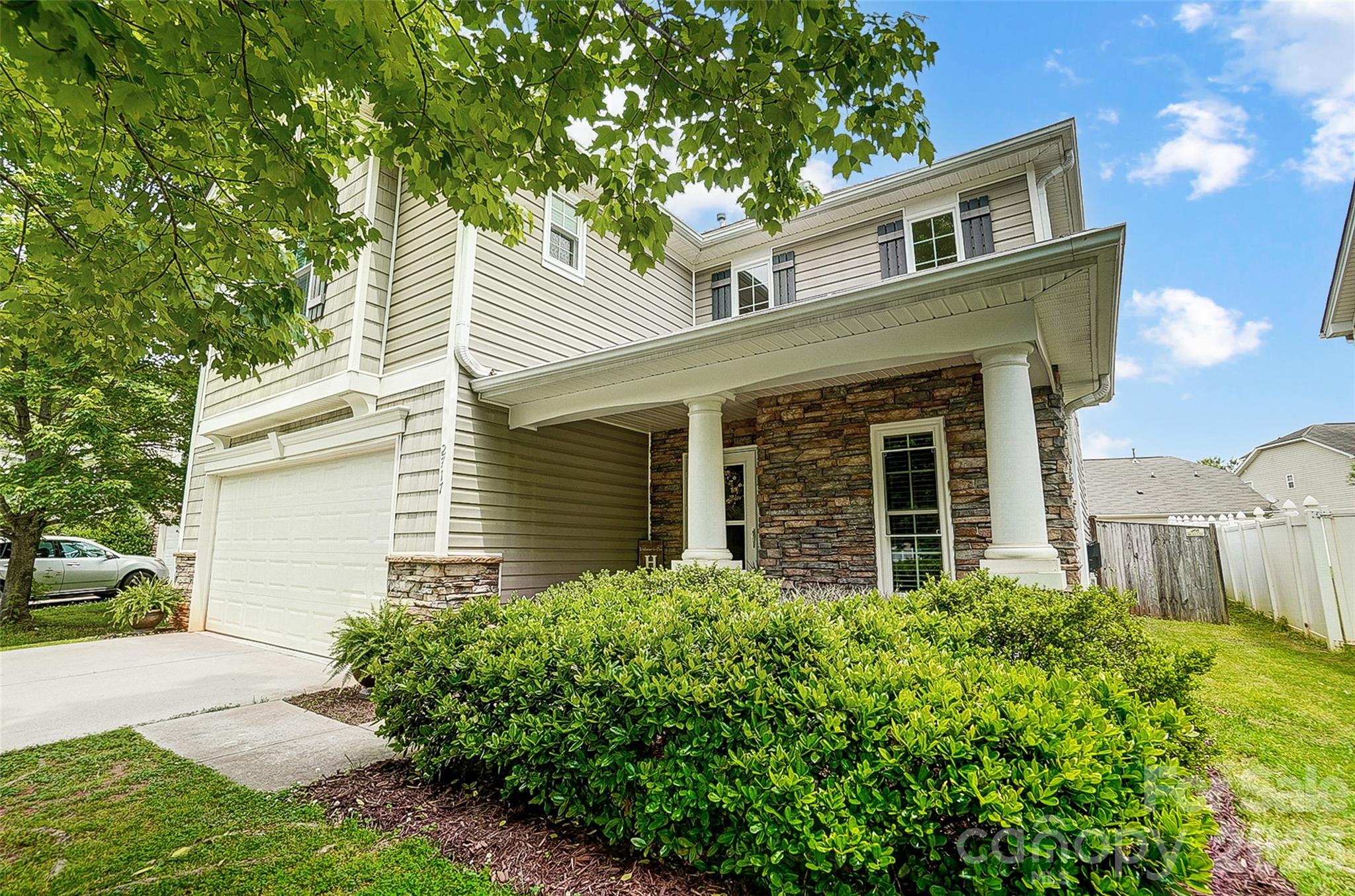 2717 Markham Woods Court