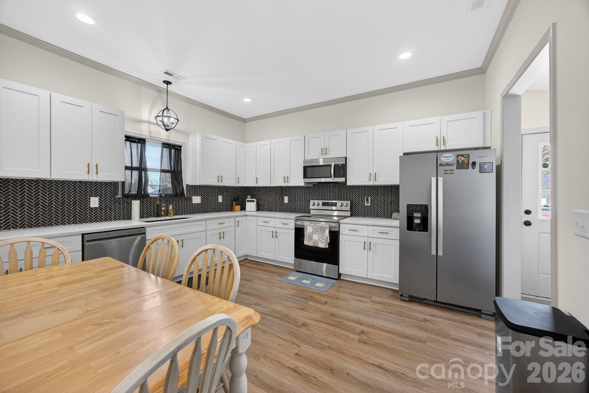 723 Dale Earnhardt Boulevard