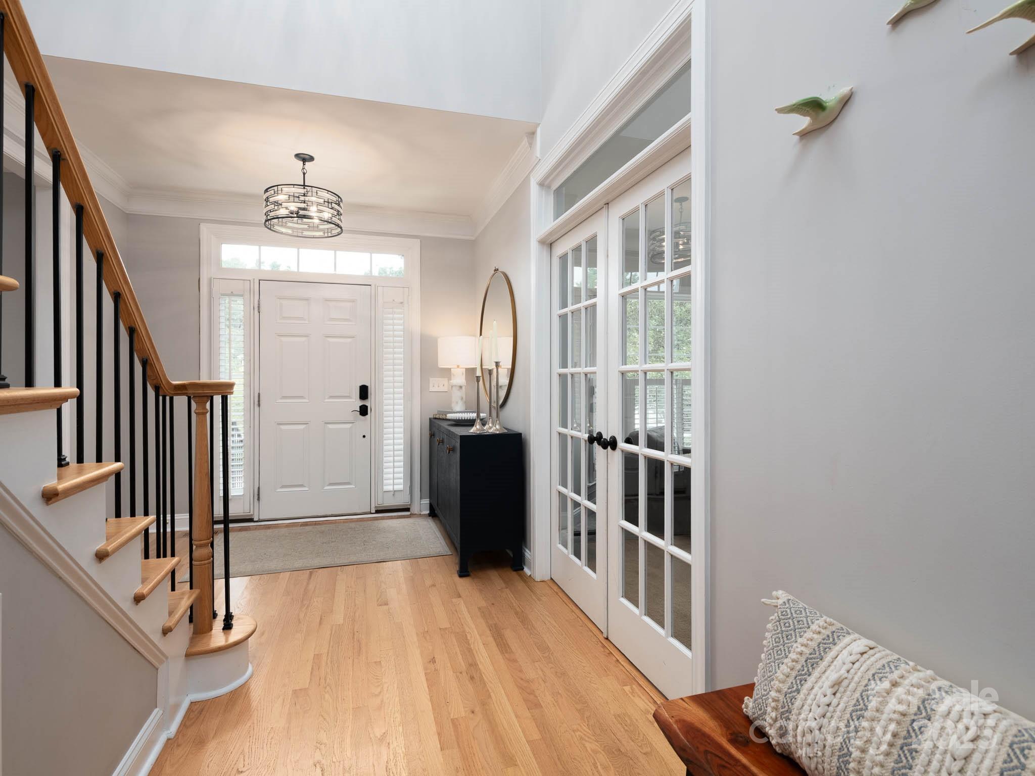 19112 Glouster Court