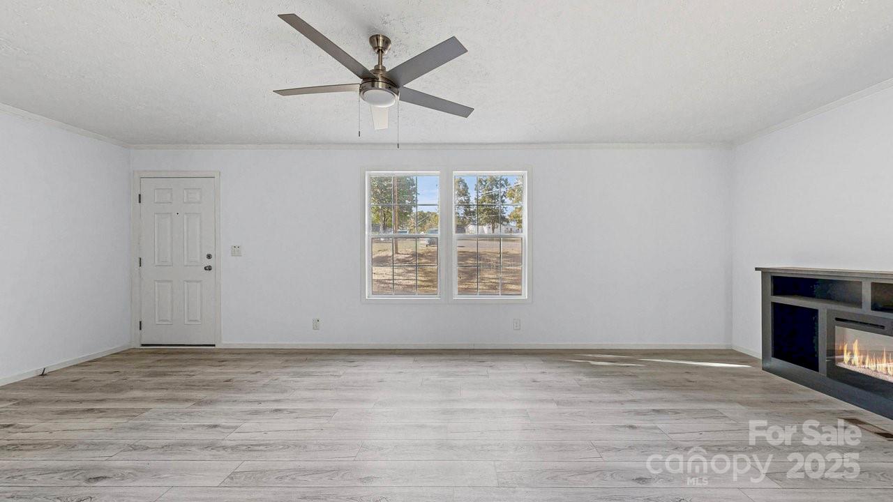 105 Apple Tree Lane 12