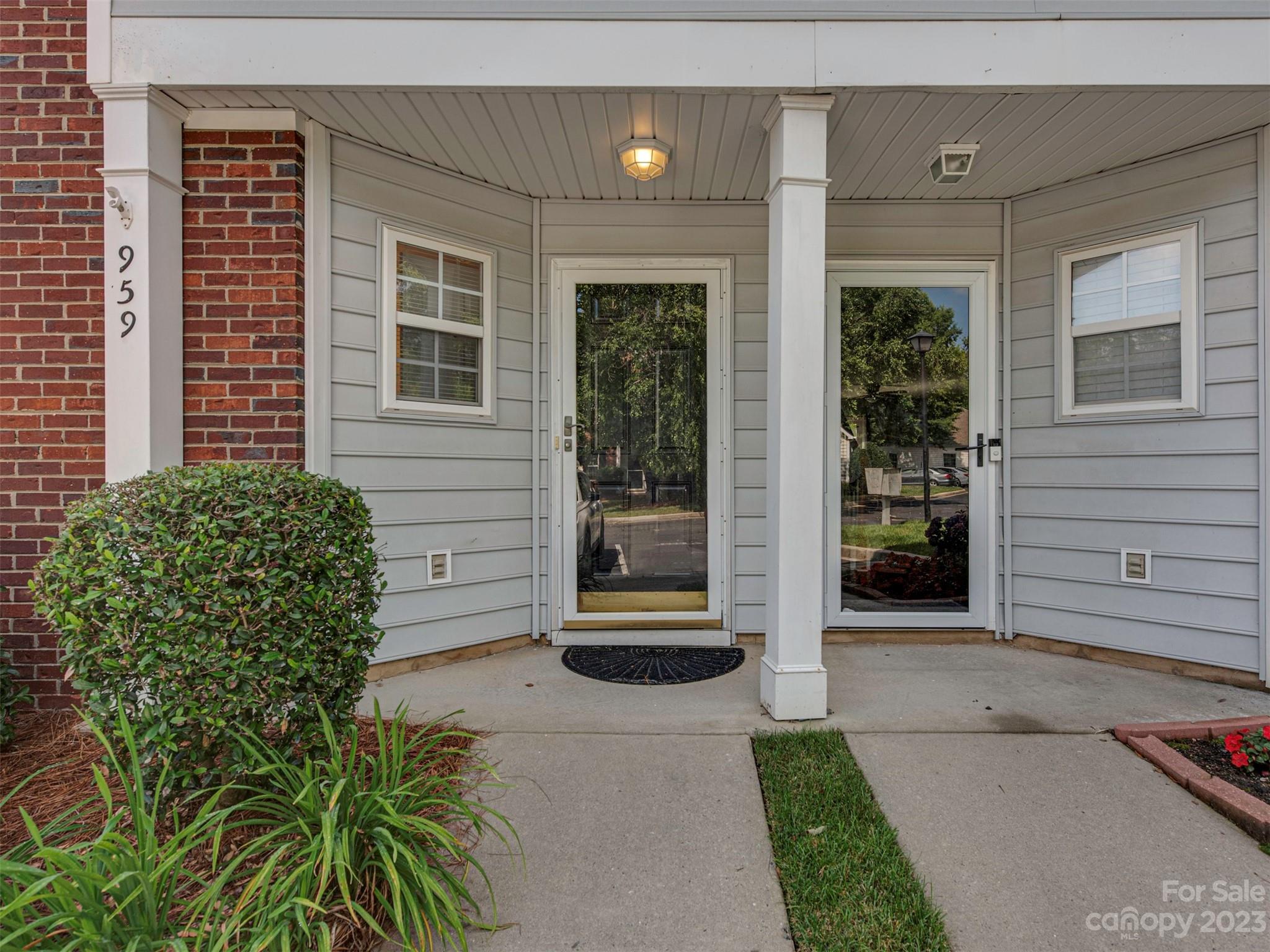 Sheffield Pointe - Residential