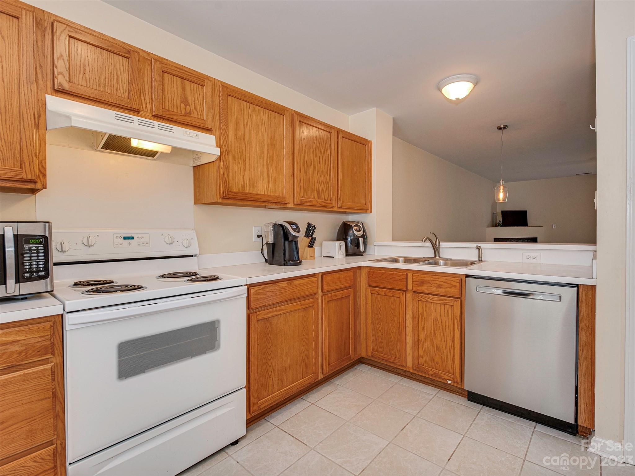 Sheffield Pointe - Residential