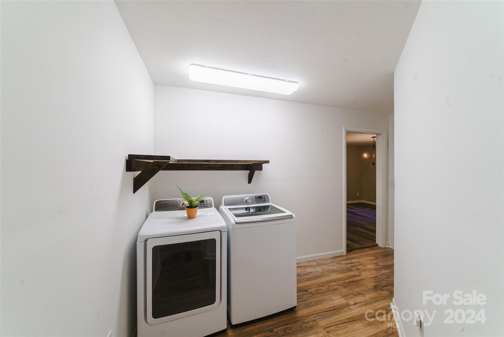 Hills Dell - Residential