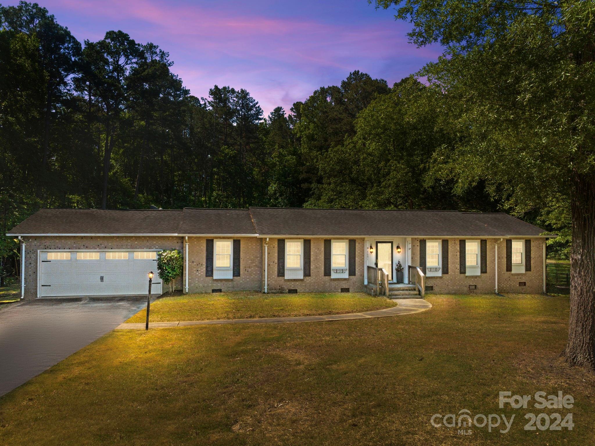 Hills Dell - Residential