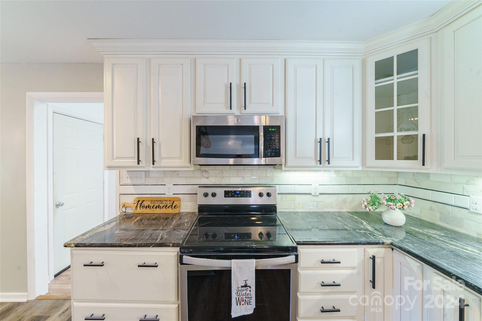 Hills Dell - Residential