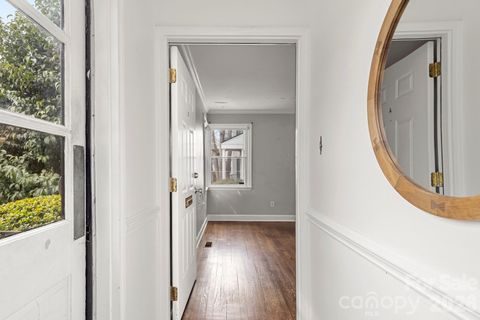 212 Wakefield Drive A Charlotte NC 28209