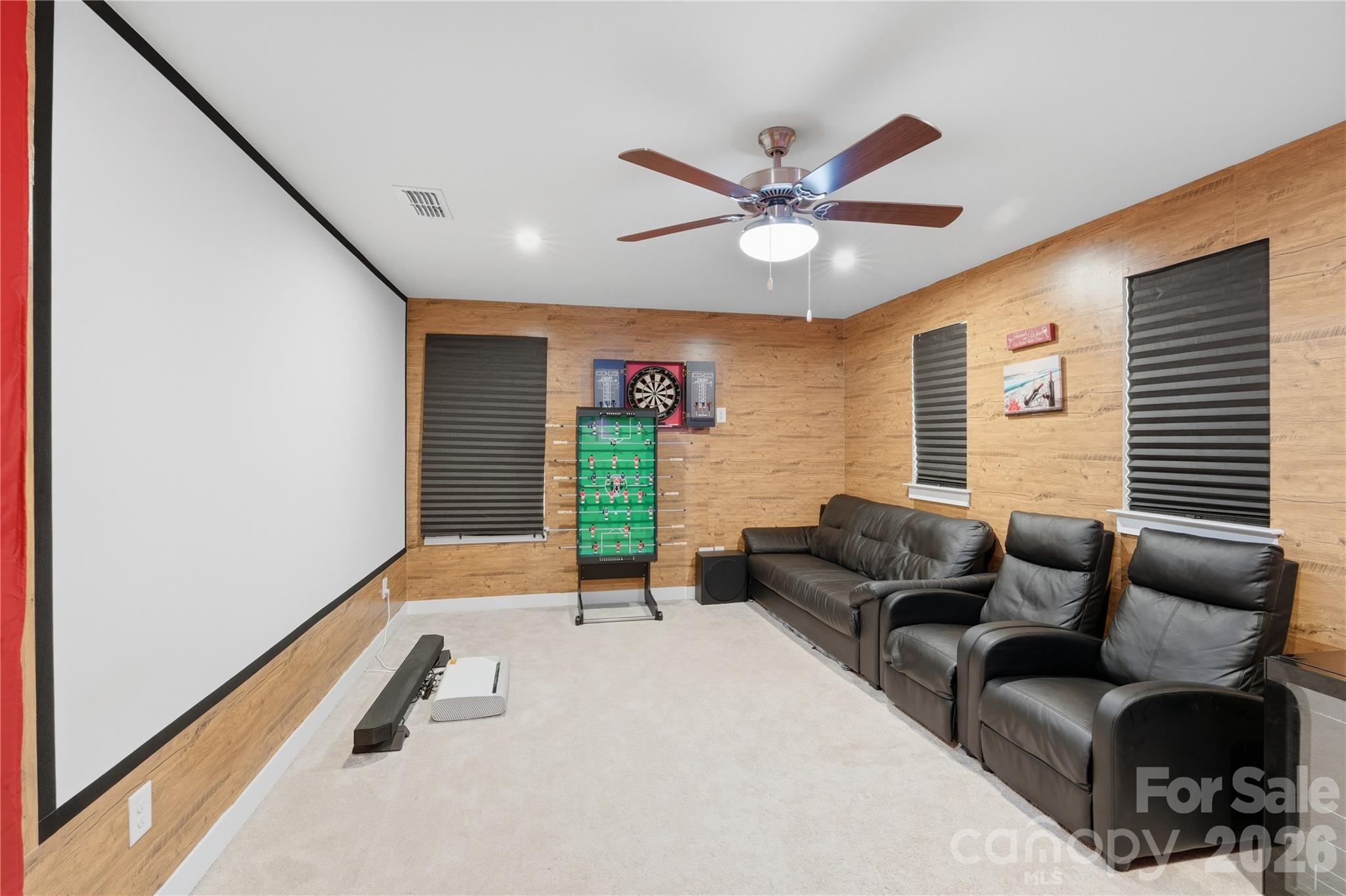 Holcomb Woods - Residential