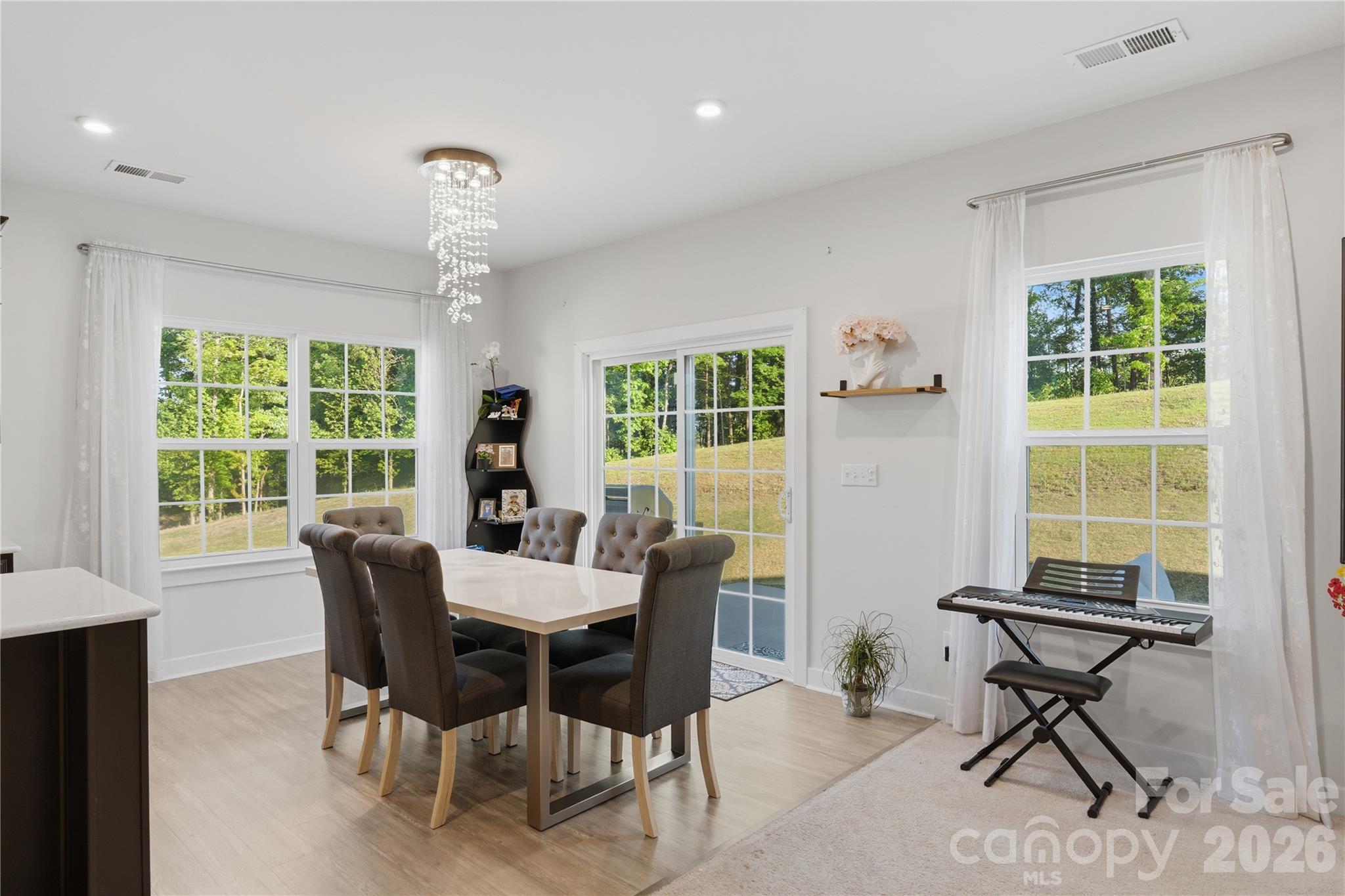 Holcomb Woods - Residential