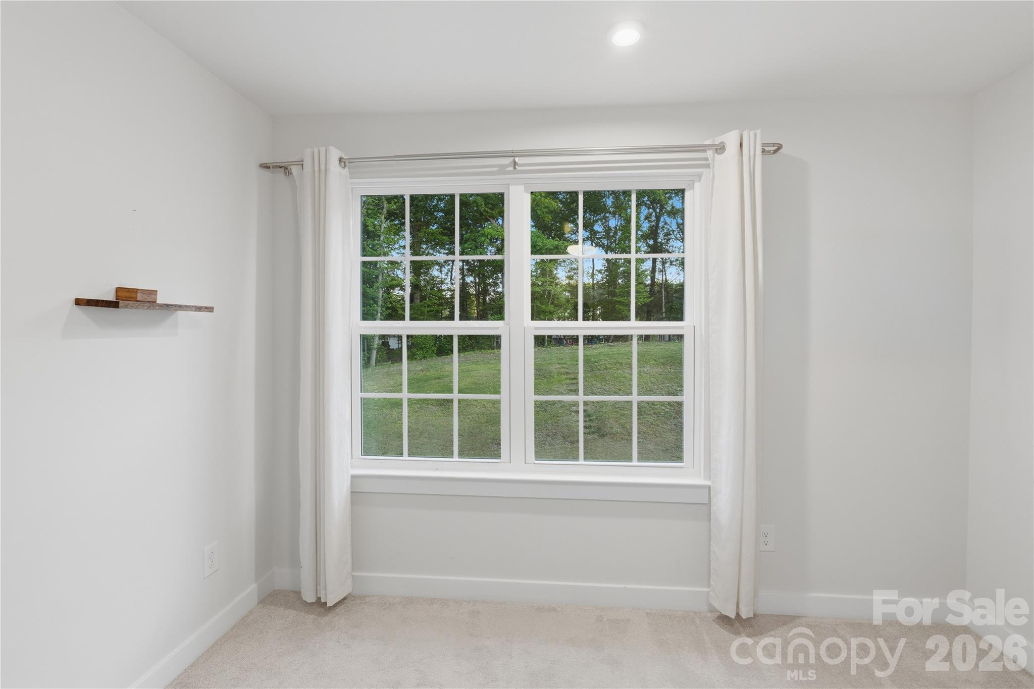 Holcomb Woods - Residential