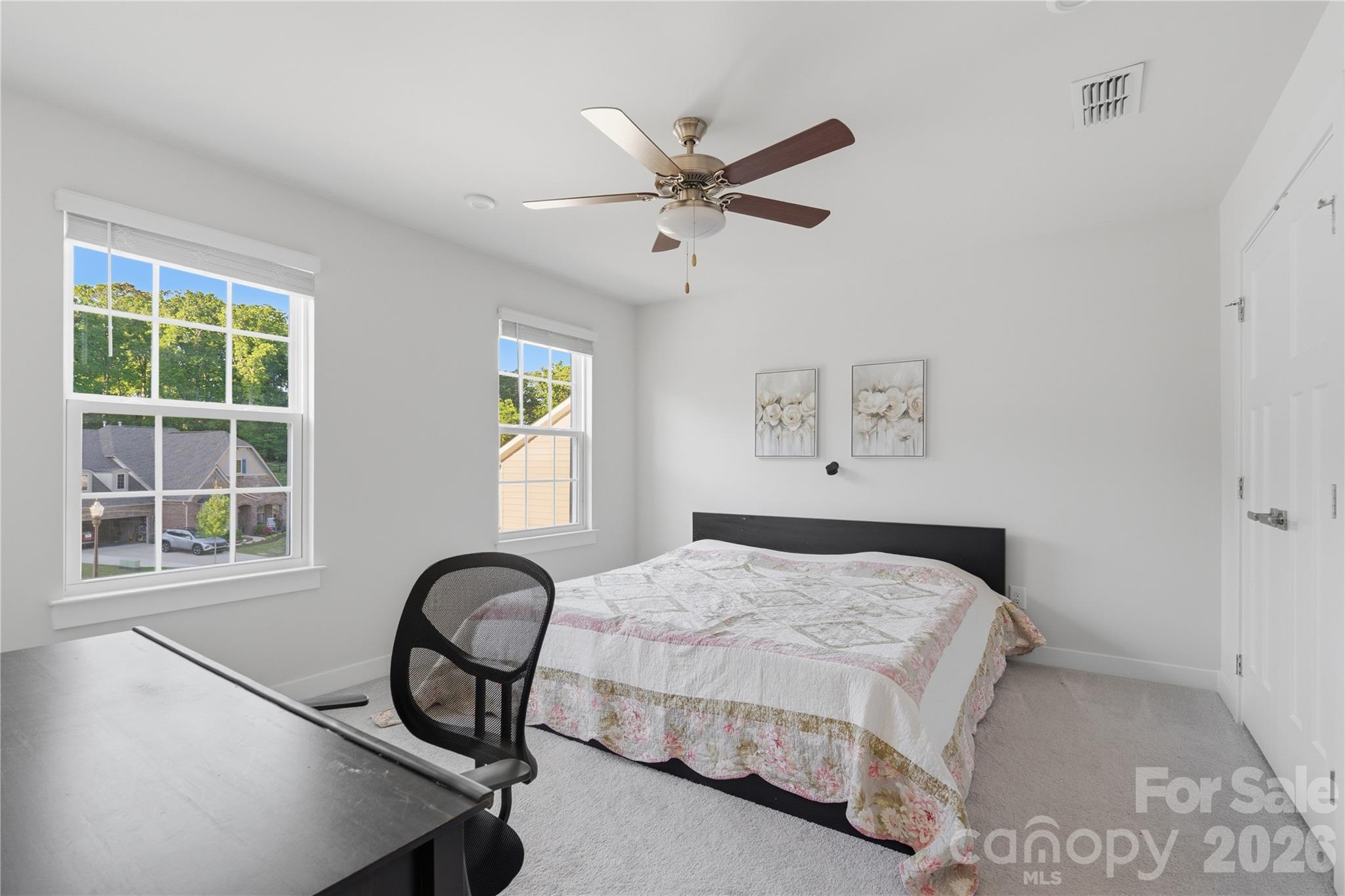 Holcomb Woods - Residential