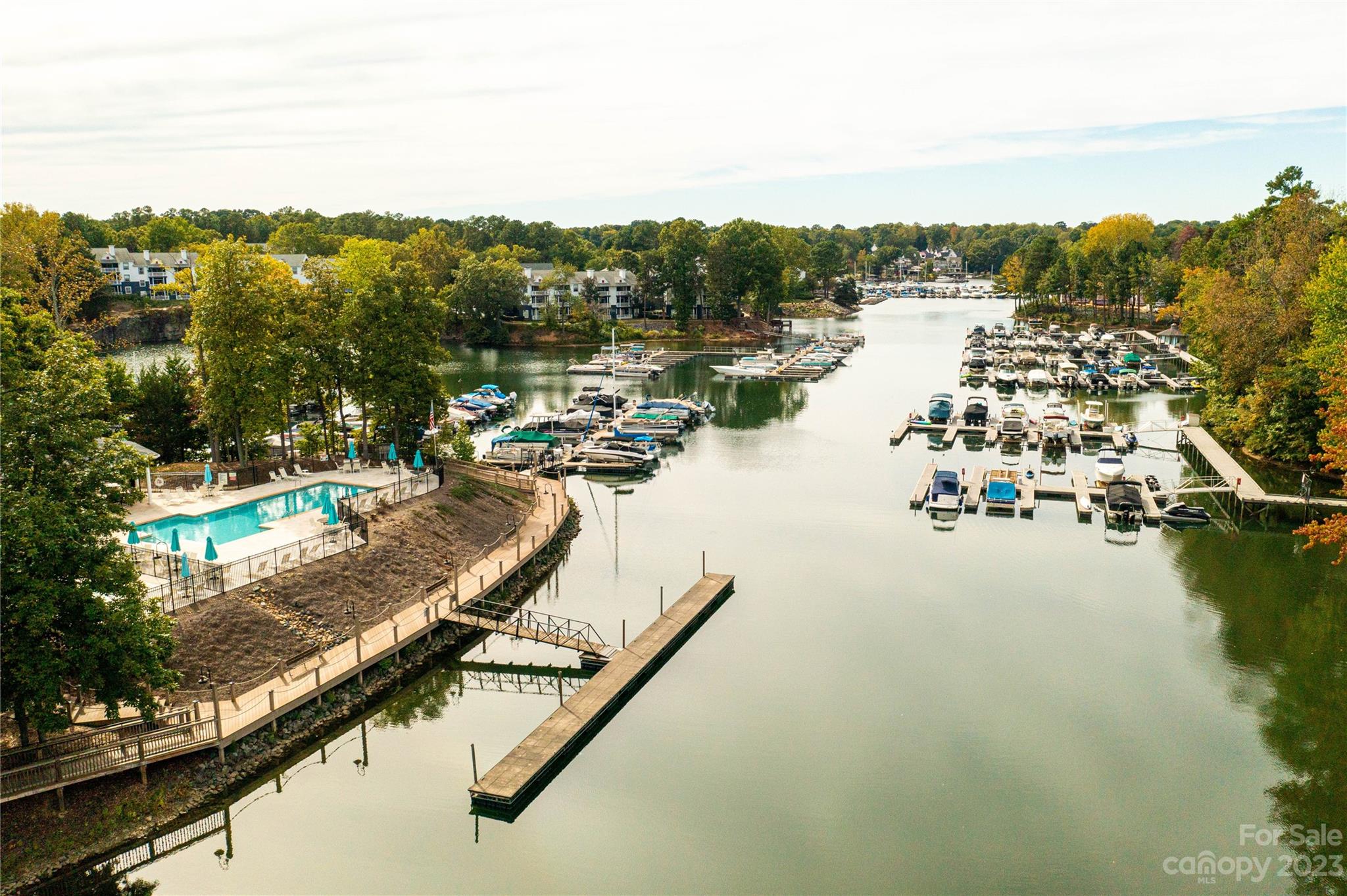 Blue Stone Harbor - Residential
