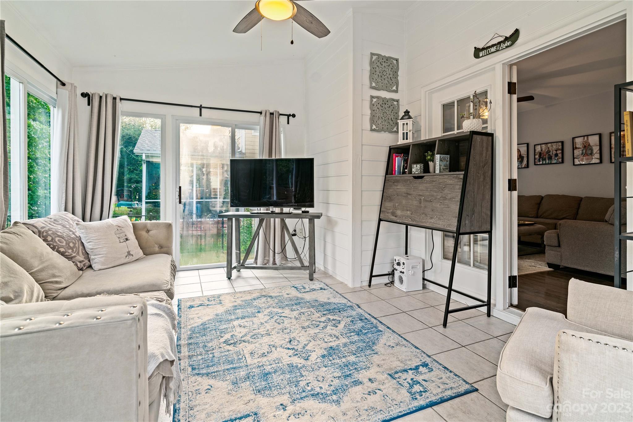 Blue Stone Harbor - Residential