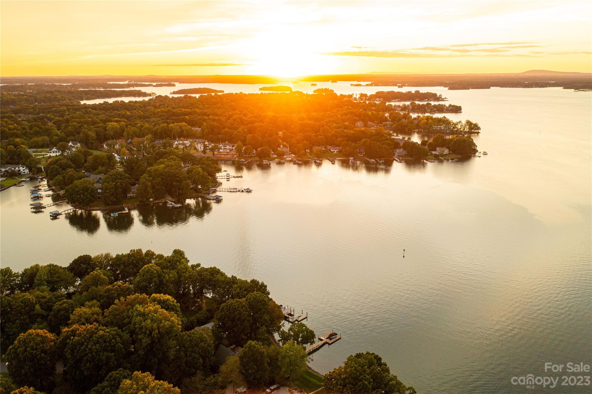 Blue Stone Harbor - Residential