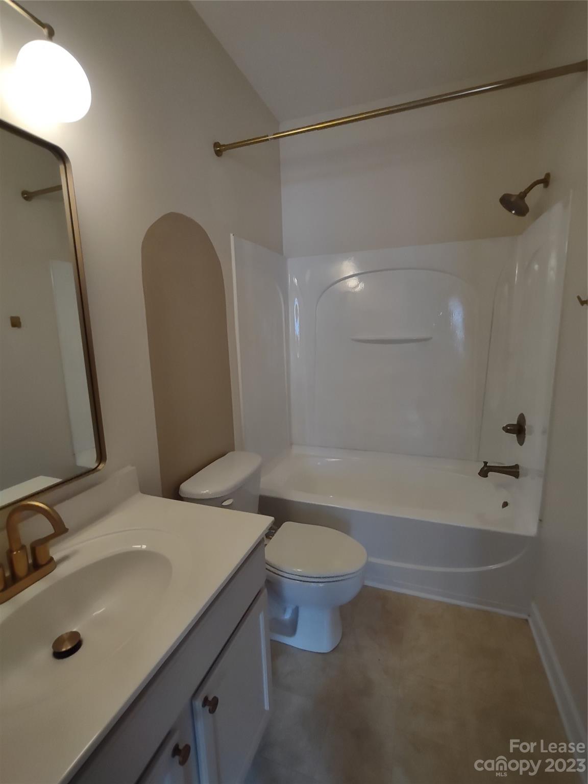 East Field - Residential Lease