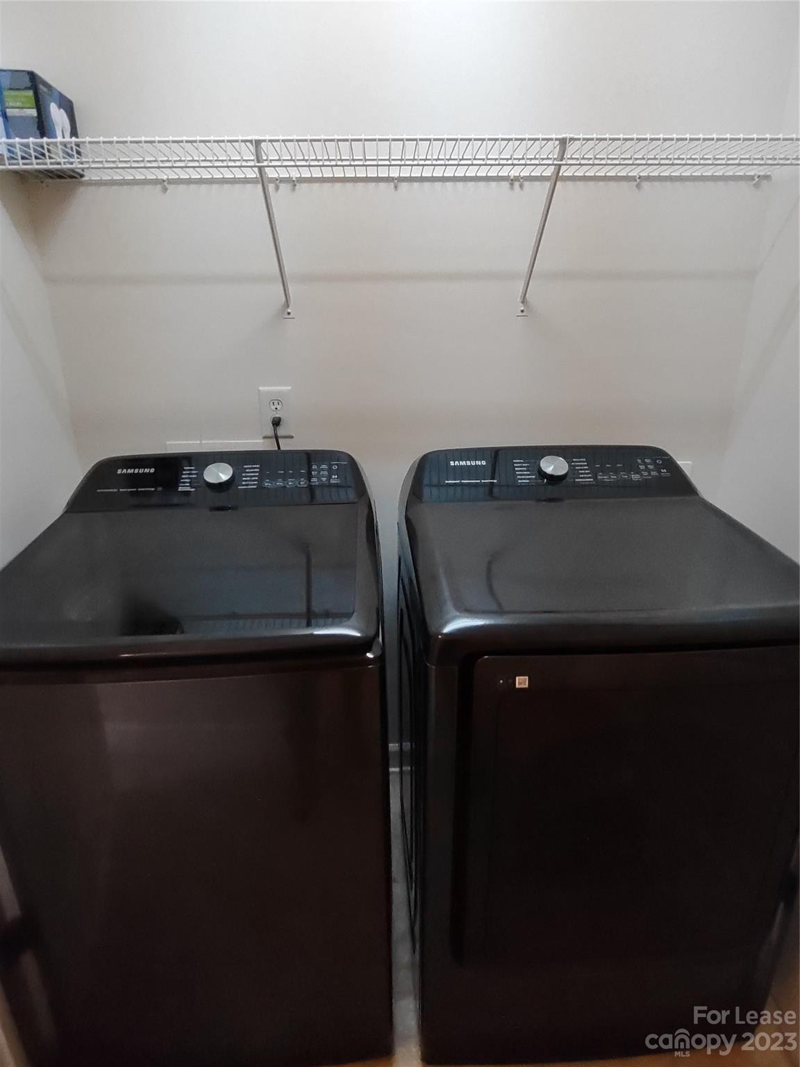 East Field - Residential Lease