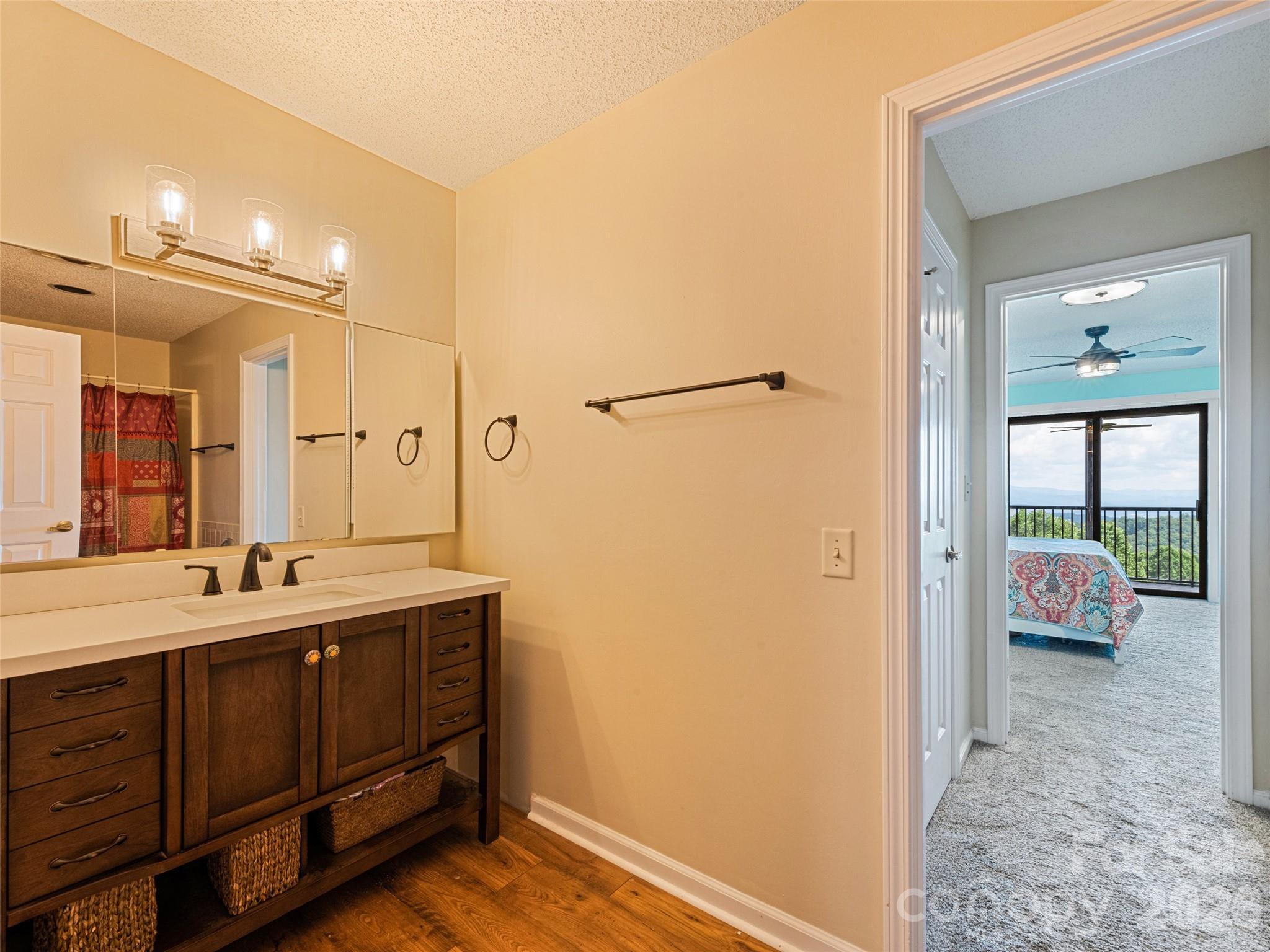 Fleetwood Plaza - Residential