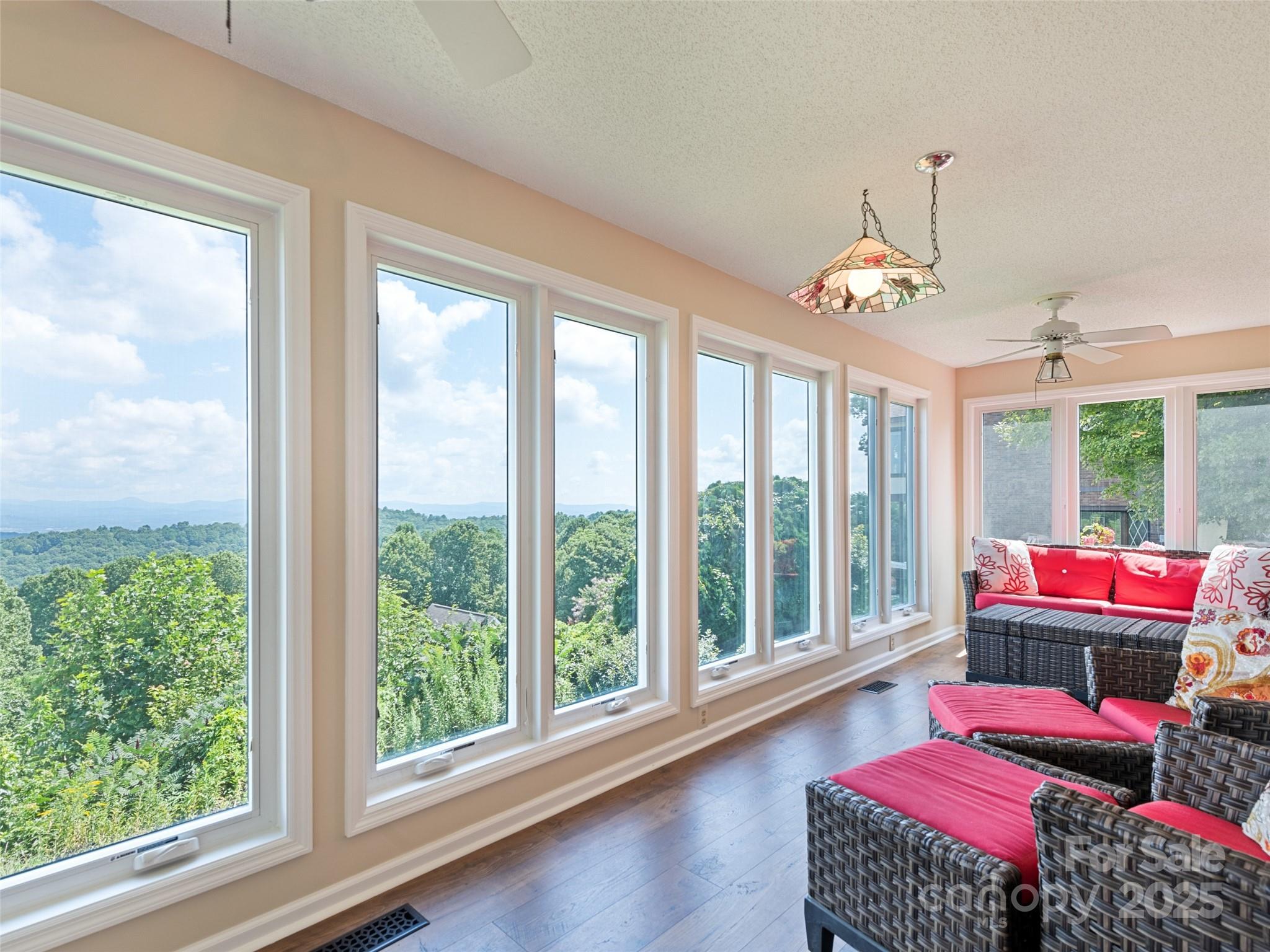 Fleetwood Plaza - Residential