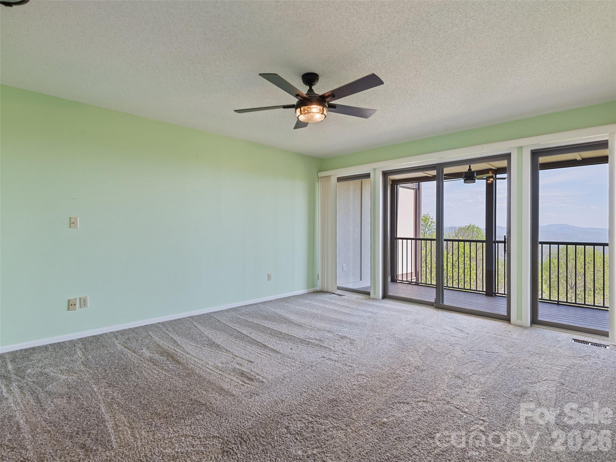 Fleetwood Plaza - Residential