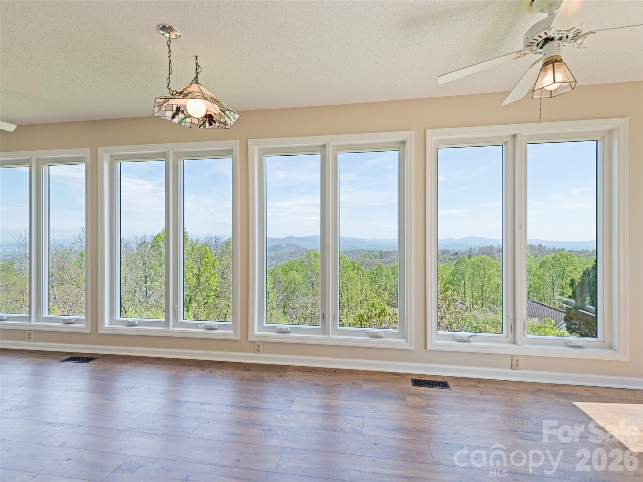 Fleetwood Plaza - Residential