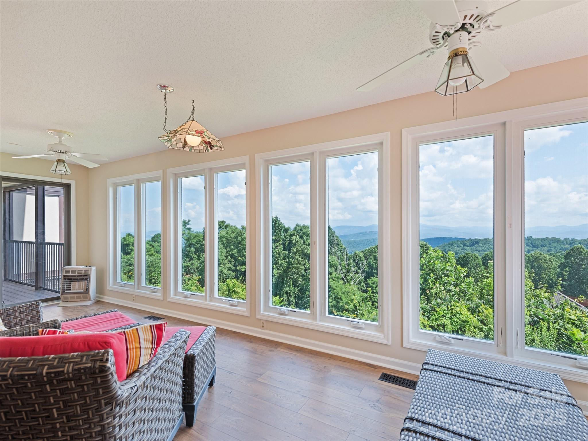 Fleetwood Plaza - Residential