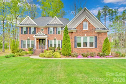 Photo of 18320 Copeland Way, Davidson, NC 28036 (MLS # 4366806)