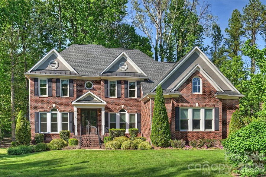 Exquisitely renovated, turn-key River Run Country Club home with high-end upgrades and a rare, highly functional layout.

A full main-level renovation in 2019 introduced refinished hardwoods, new stairs, and a beautifully updated kitchen with custom cabinetry, quartz countertops, a gas range, and sliding doors opening to an exceptional outdoor living space with a kitchen and firepit. A light-filled sunroom offers seamless indoor-outdoor flow.

In 2026, a comprehensive second-floor renovation further elevated the home, transforming the bedroom level with beautifully updated bathrooms and enhanced functionality throughout. The primary suite is a true showpiece, featuring a spa-inspired bath with a marble shower, quartzite countertops, an incredible custom closet, and a private sauna, complemented by Venetian plaster walls.

As part of the renovation, all bedrooms now feature en-suite baths; four of the five bathrooms were thoughtfully upgraded with high-end finishes. The main level includes a flexible guest suite or office with a renovated full bath.

Third-floor bonus space and a walk-in attic provide excellent flexibility and storage. Located on a private cul-de-sac, offering added privacy and a peaceful setting.