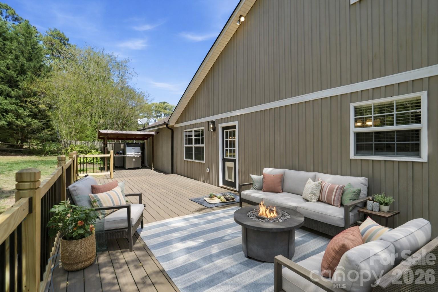 Hickory Hills - Residential