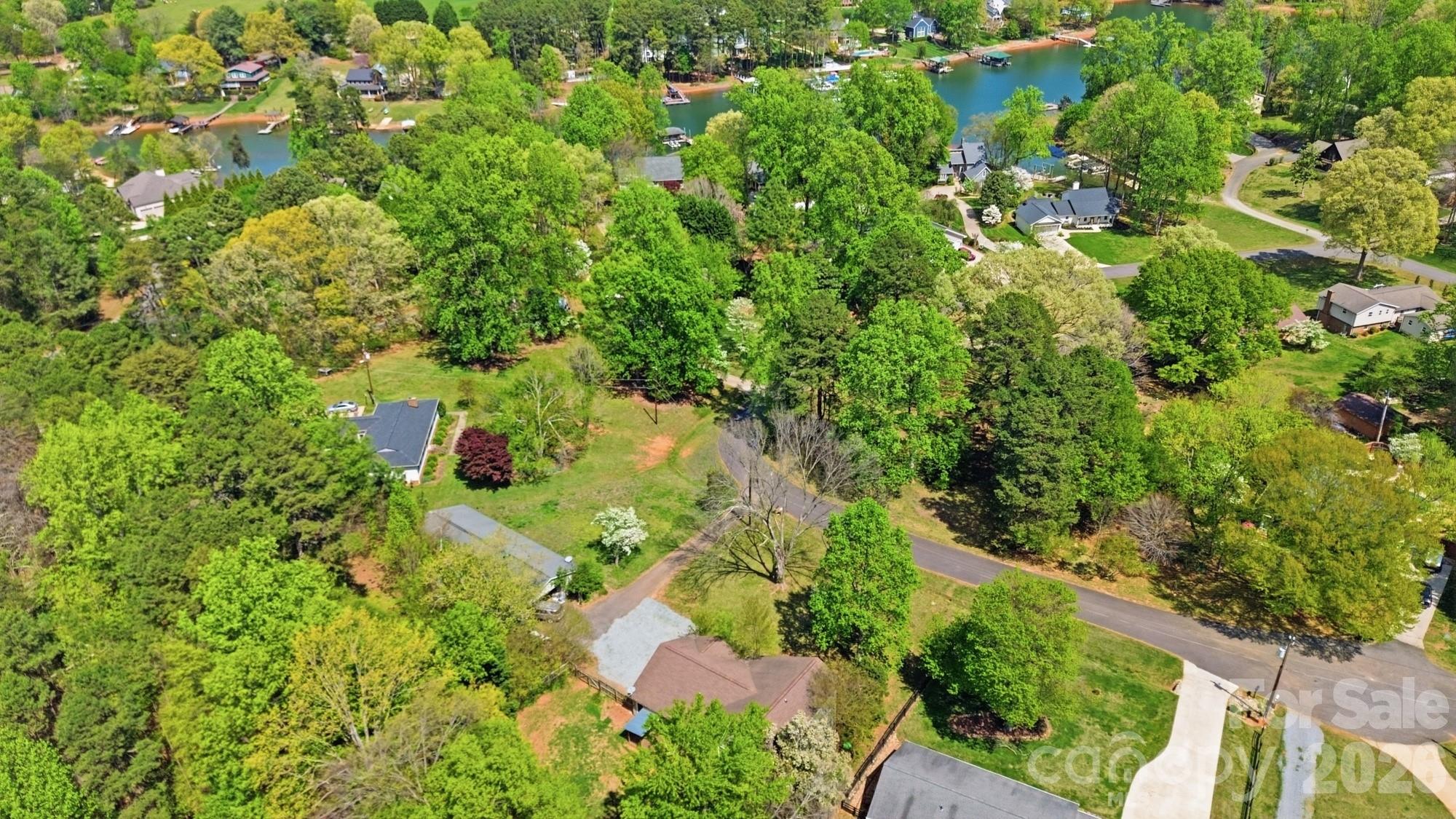 2036 Hickory Hills Drive