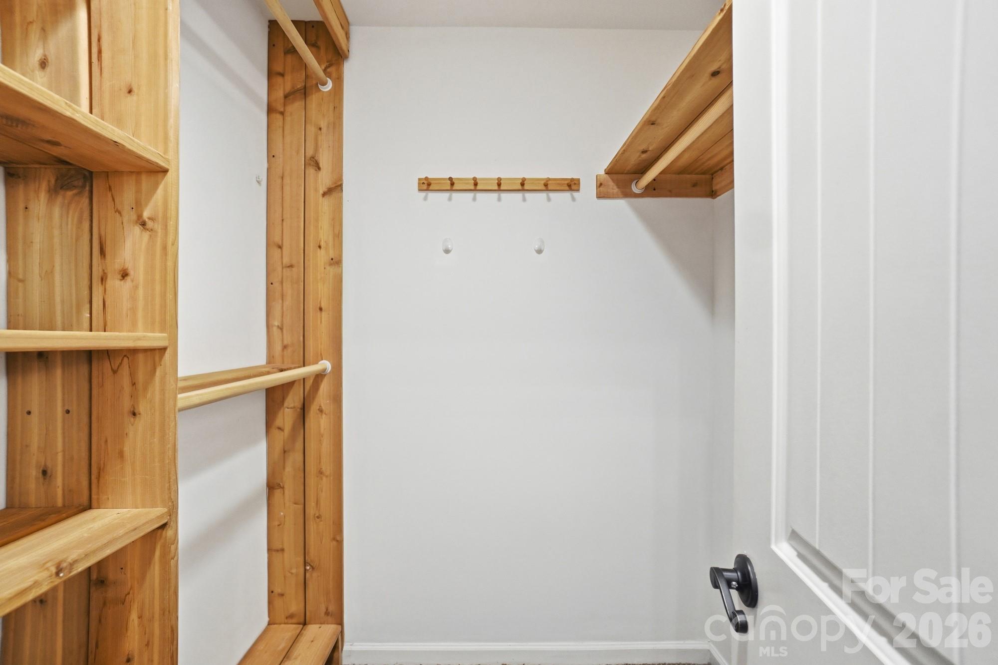 Hickory Hills - Residential