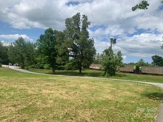3.02ac 9TH Avenue E