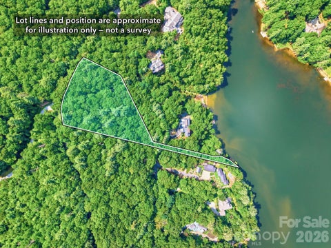 Photo of M L33 Cardinal Drive, Lake Toxaway, NC 28747 (MLS # 4417254)