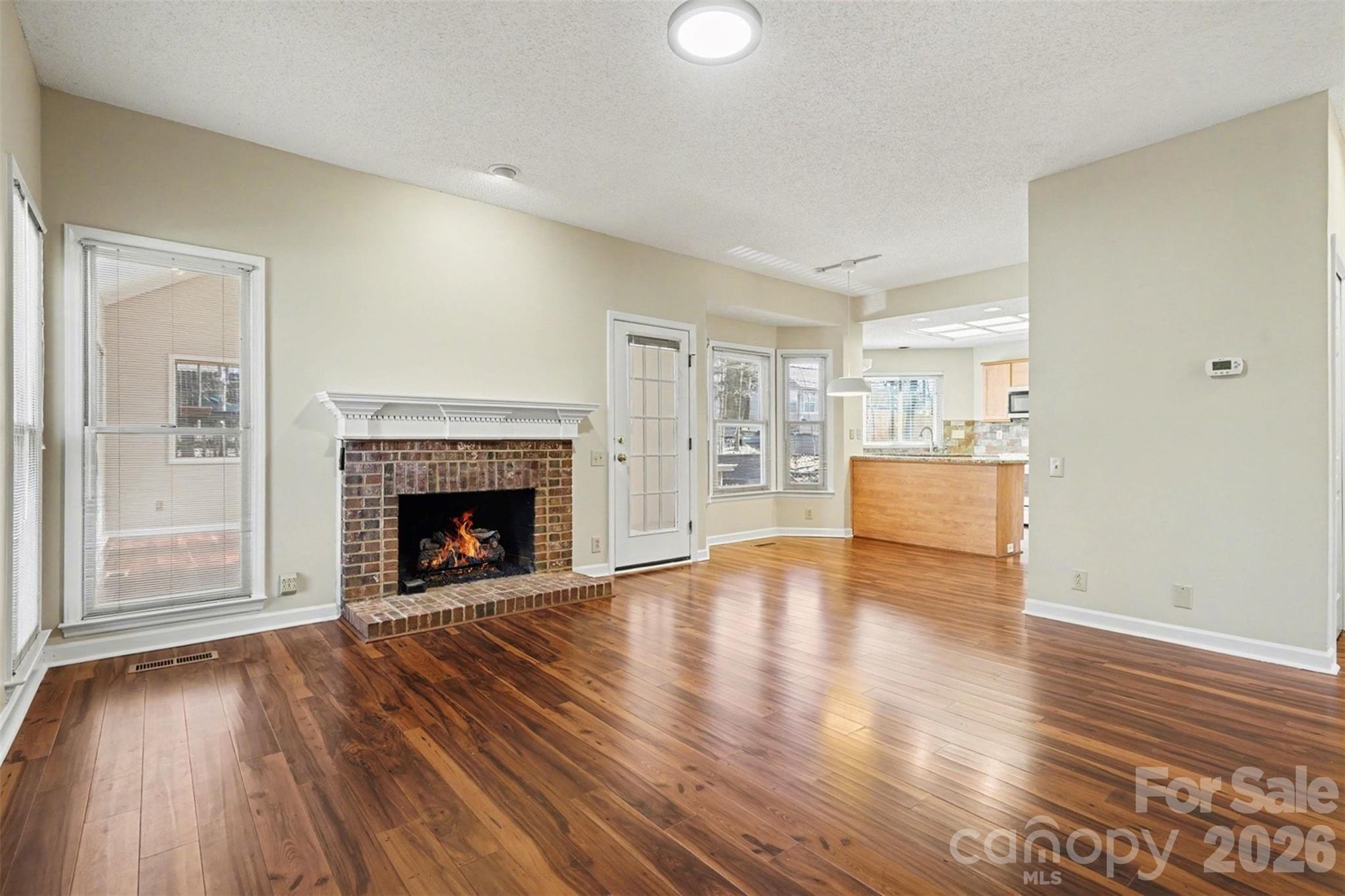 Wing Pointe - Residential