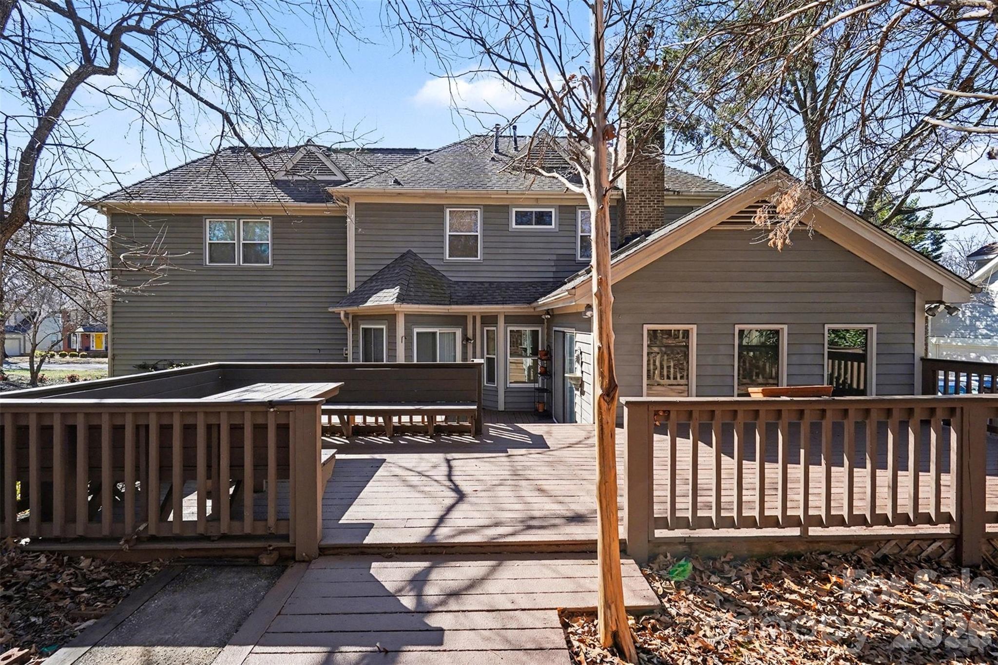 Wing Pointe - Residential