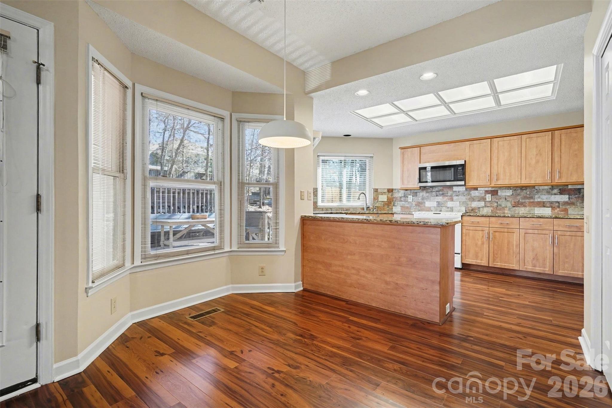 Wing Pointe - Residential