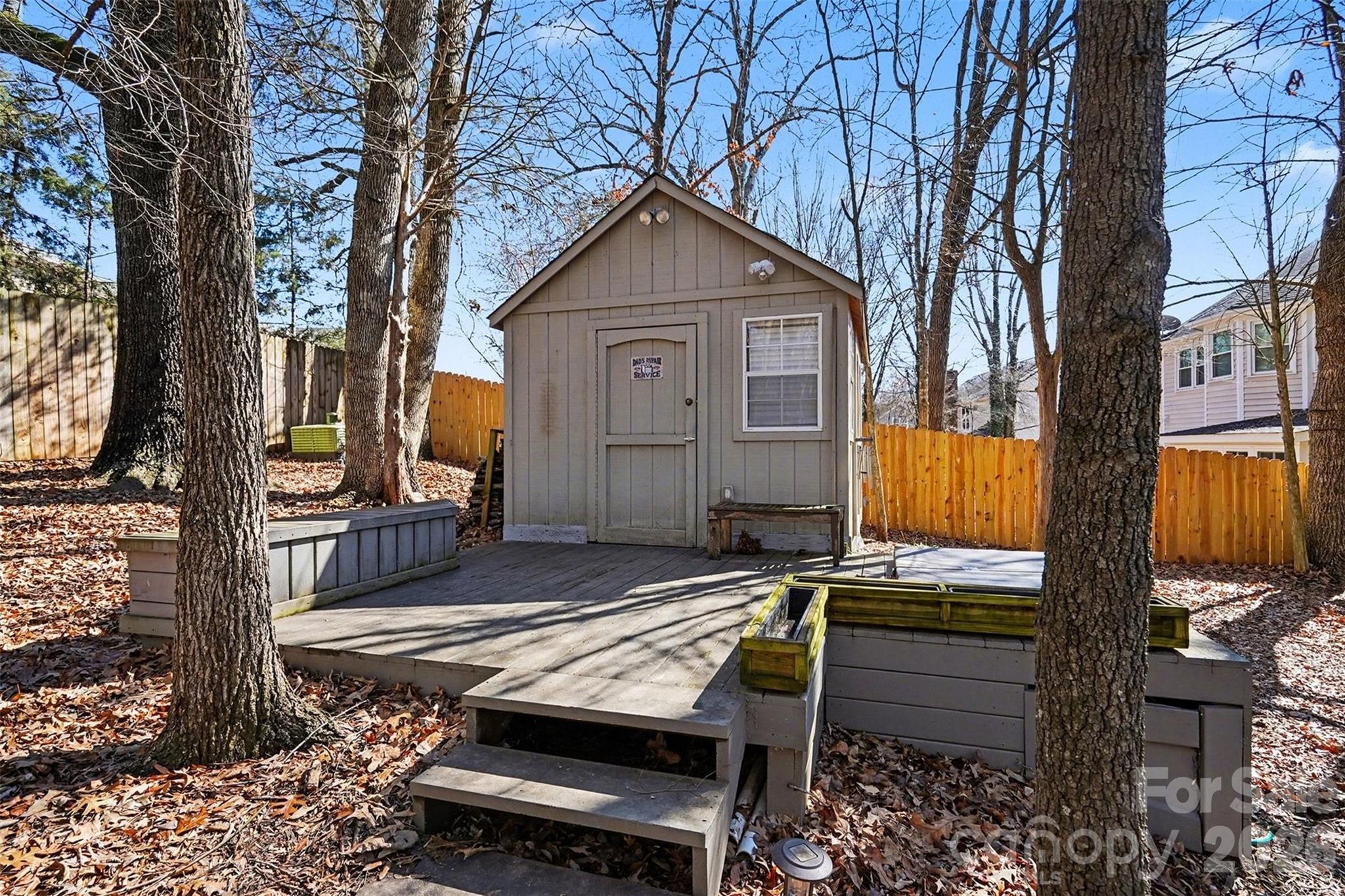 Wing Pointe - Residential