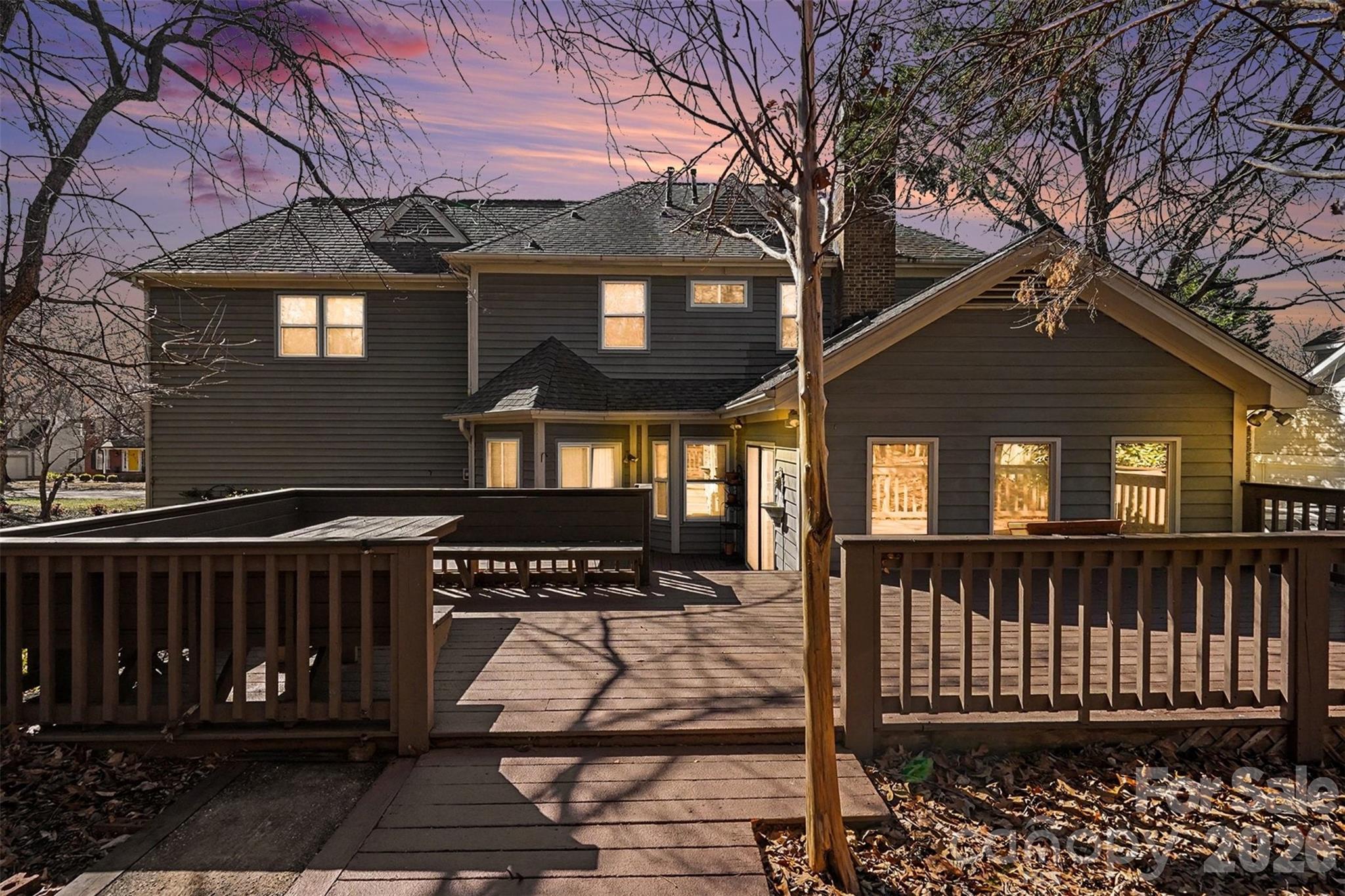 Wing Pointe - Residential